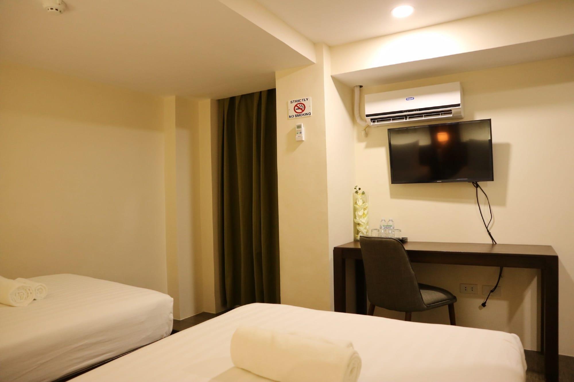 Emerald Boutique Hotel Legazpi Exterior photo